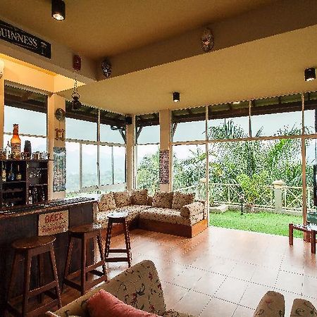 Albatross Boutique Villa Канди Экстерьер фото