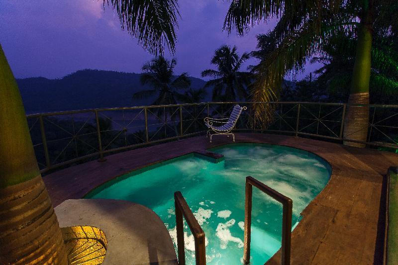 Albatross Boutique Villa Канди Экстерьер фото