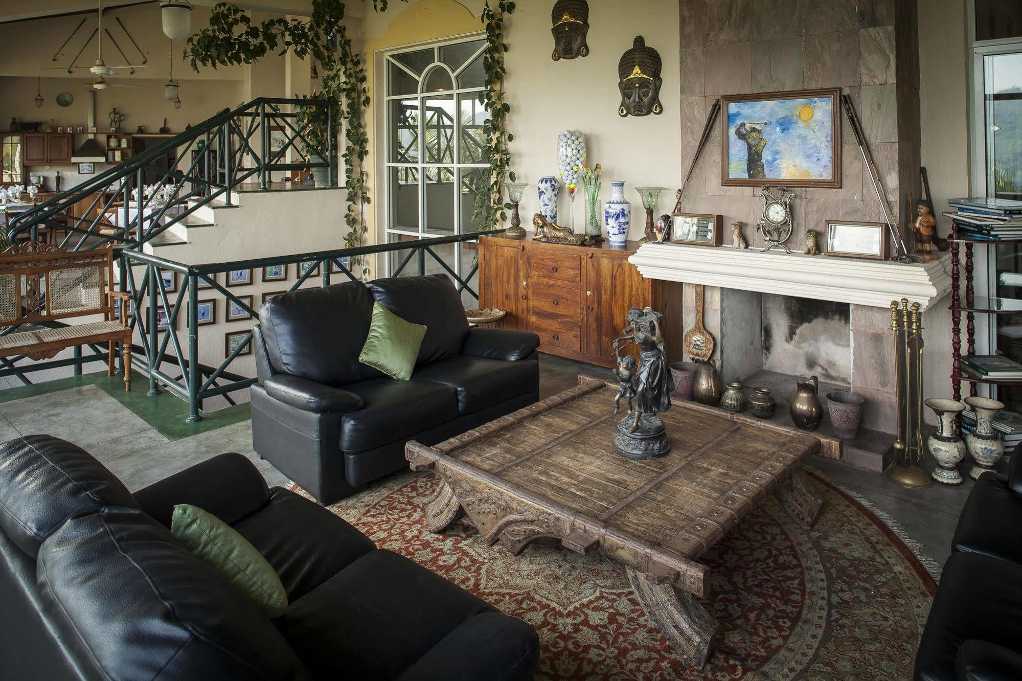 Albatross Boutique Villa Канди Экстерьер фото
